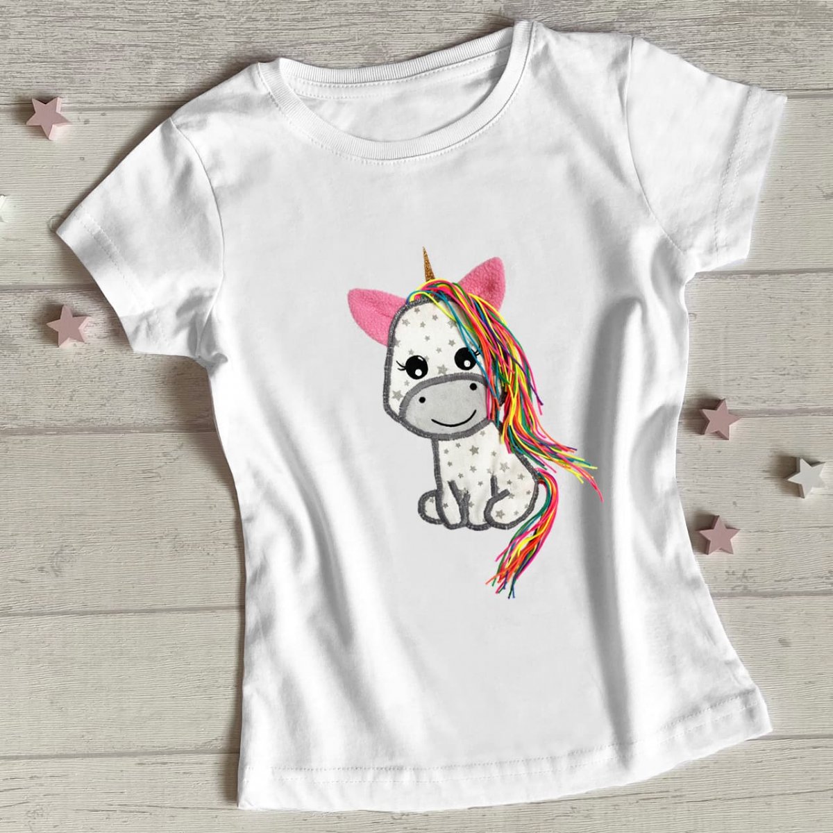 Dívčí hravé tričko s jednorožcem