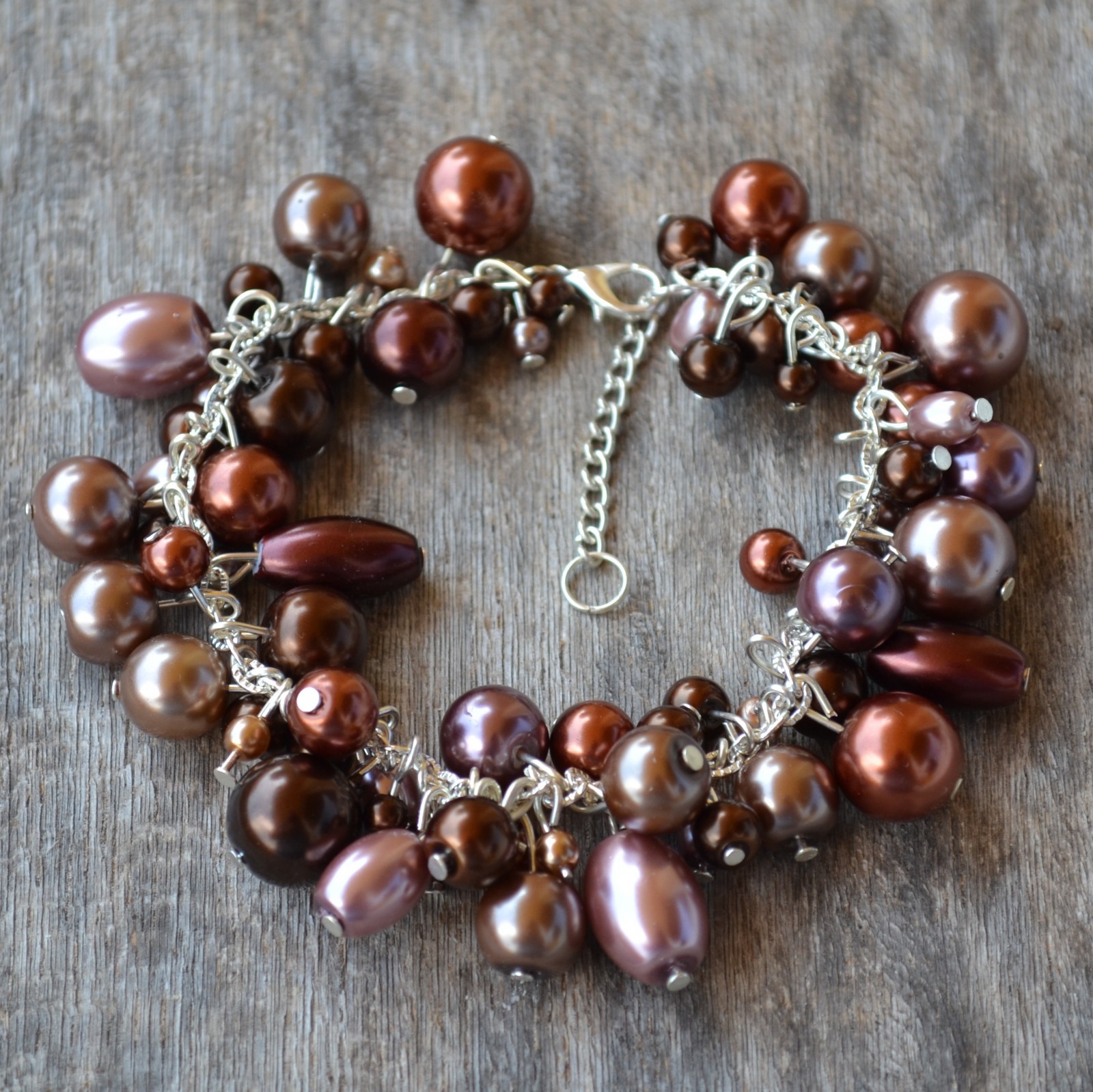 Perličkový náramek - hnědý