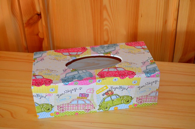krabička na kapesníky autíčka
