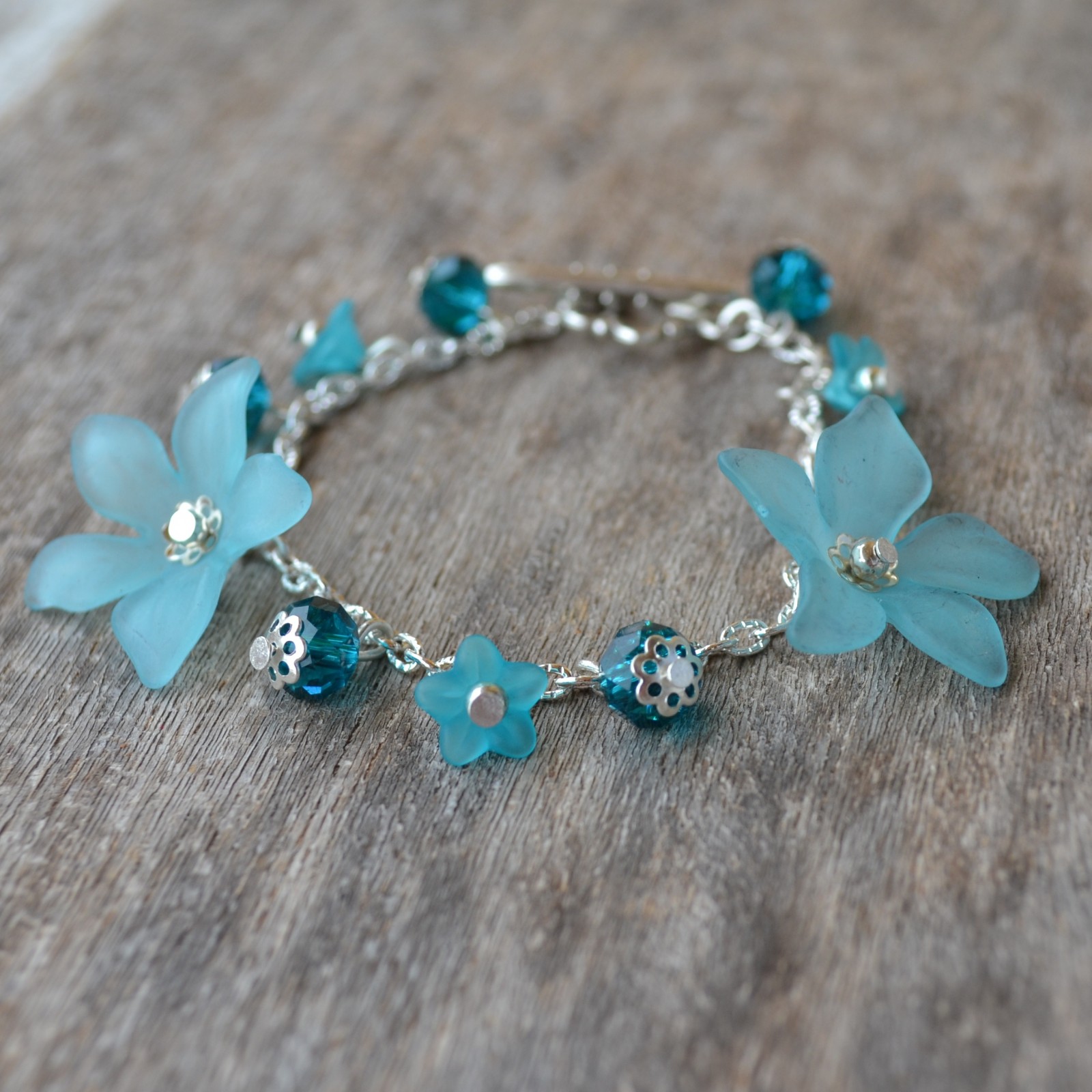 ketlovaný náramek - tyrkysový