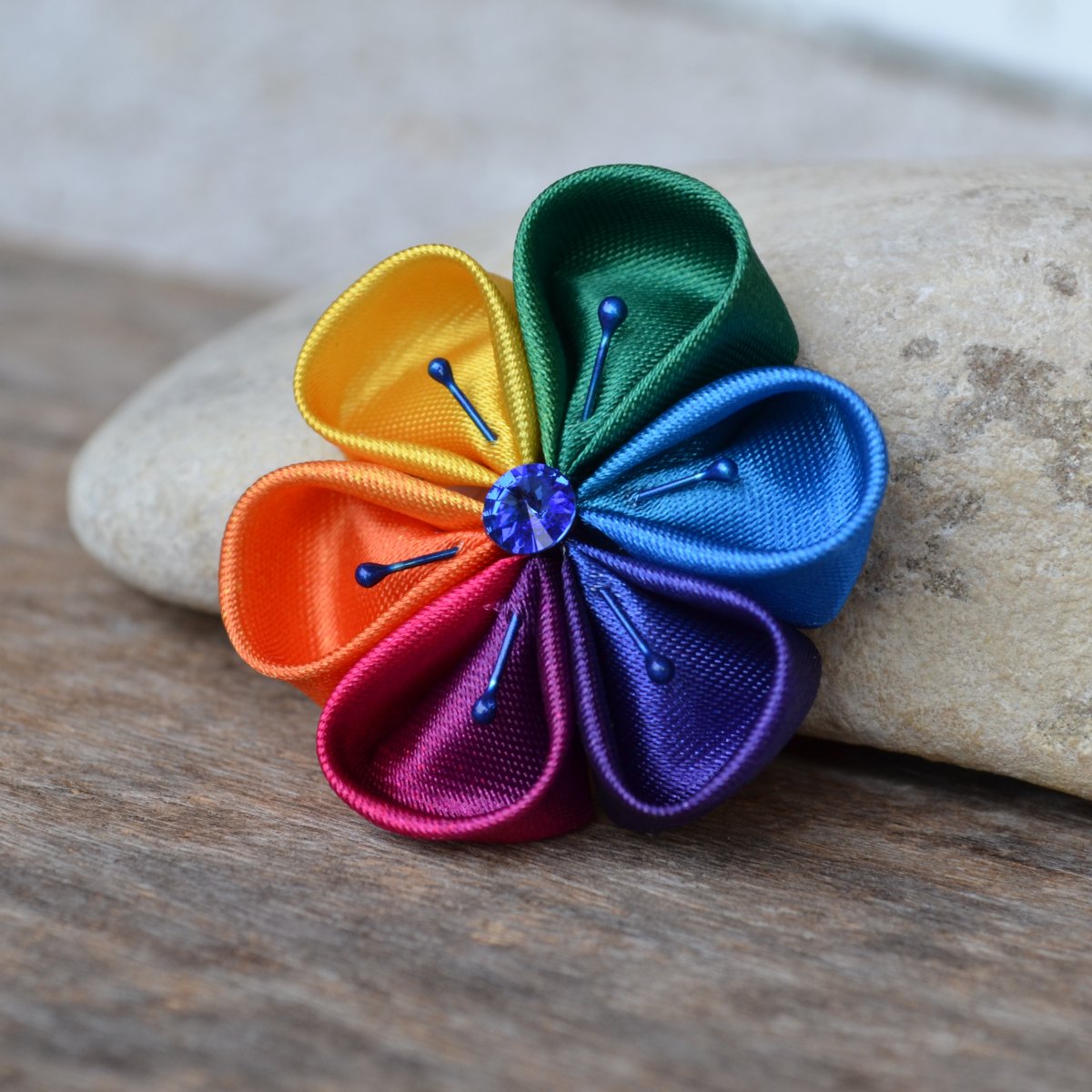 kanzashi květ - Rainbow