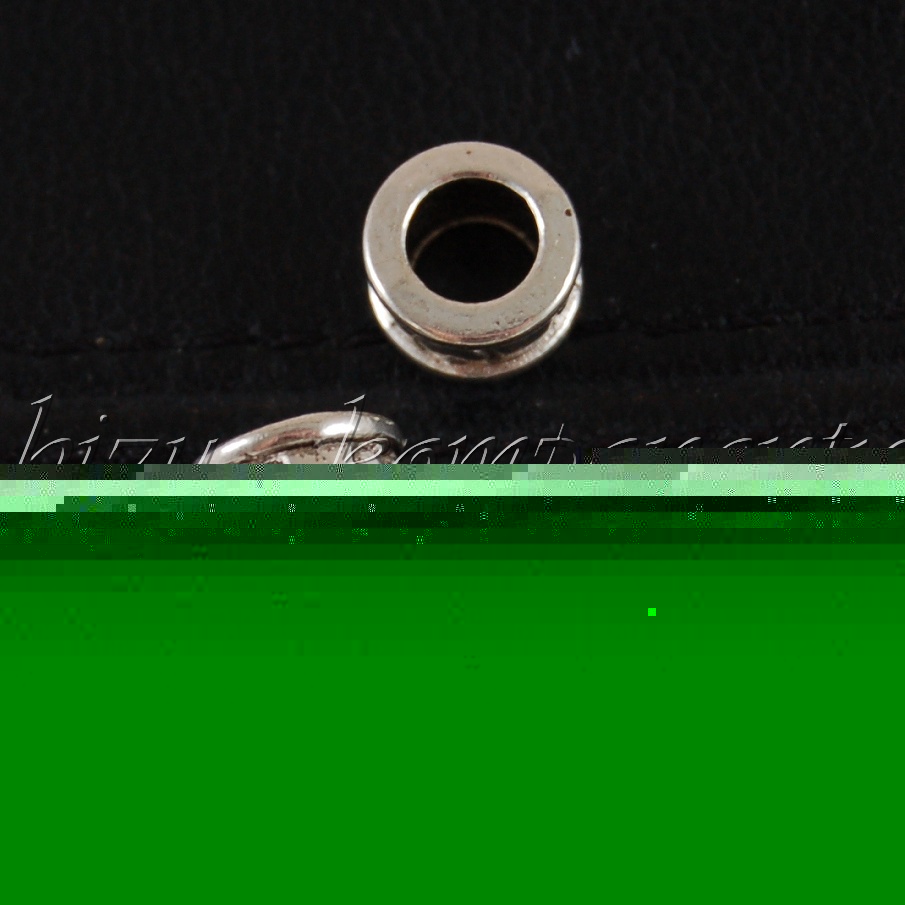 Kovový korálek se srdíčky (28 0171)