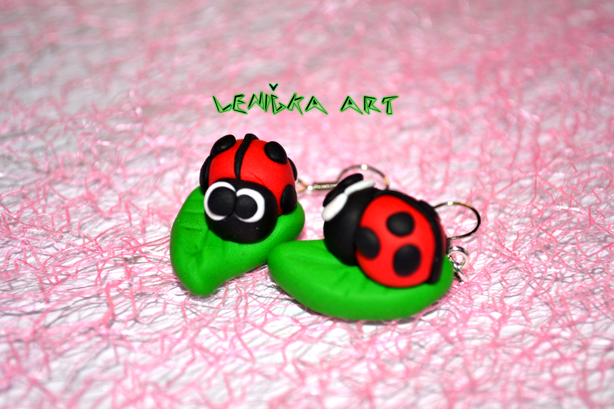 Berušky na lístečku 