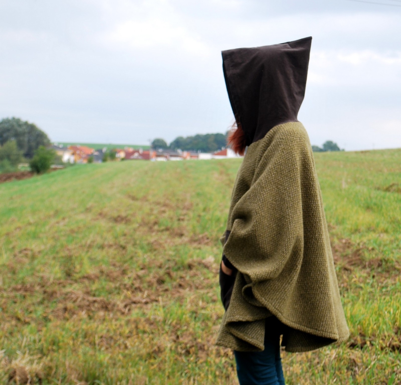 Zelené pončo s mandalou