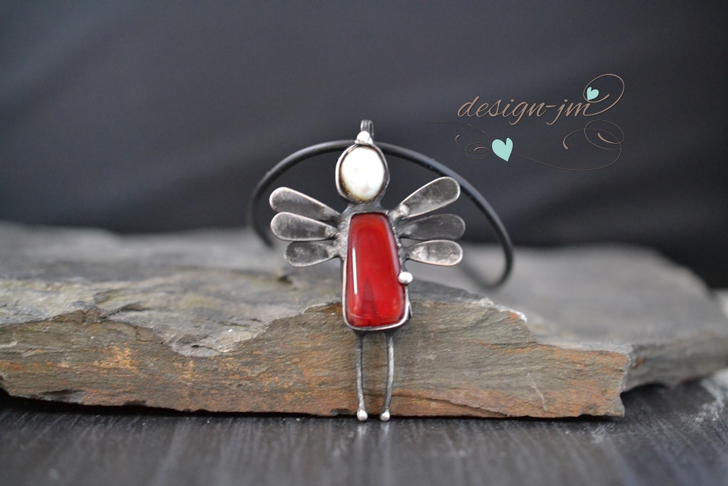 Andílek v červené