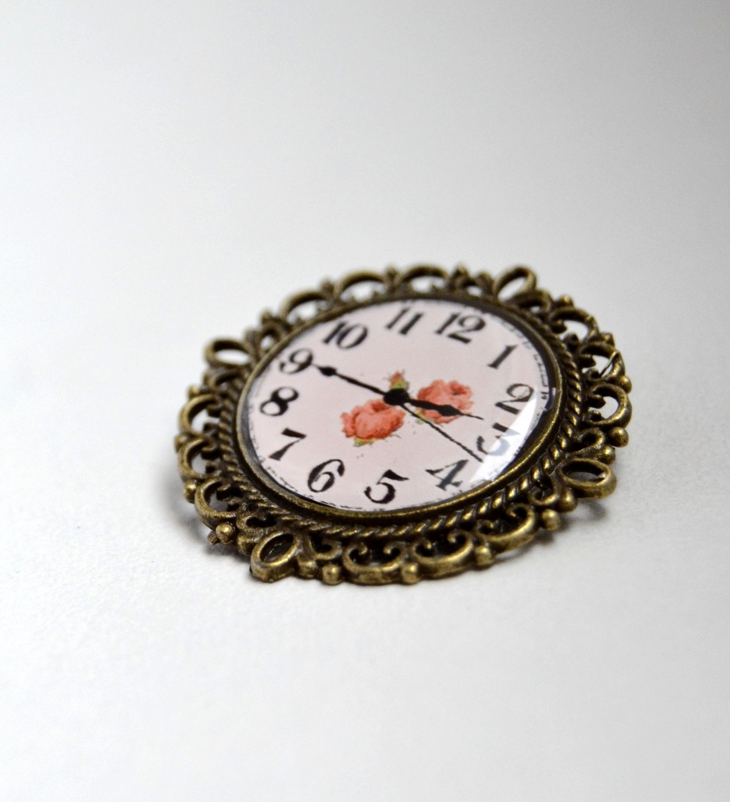 Ciferníčková brož