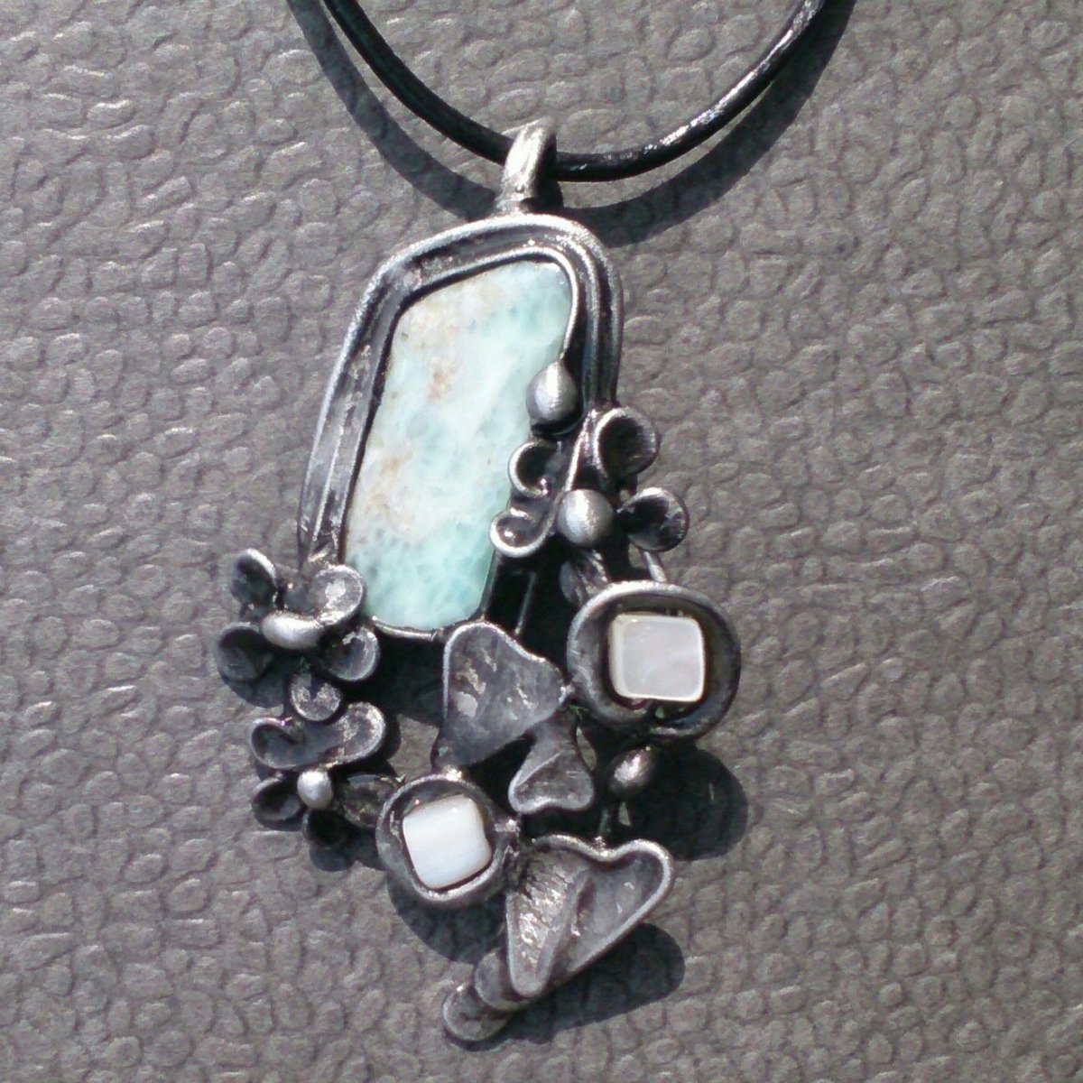 Náhrdelník Larimar 