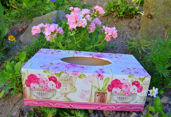 krabička na kapesníky růžičky