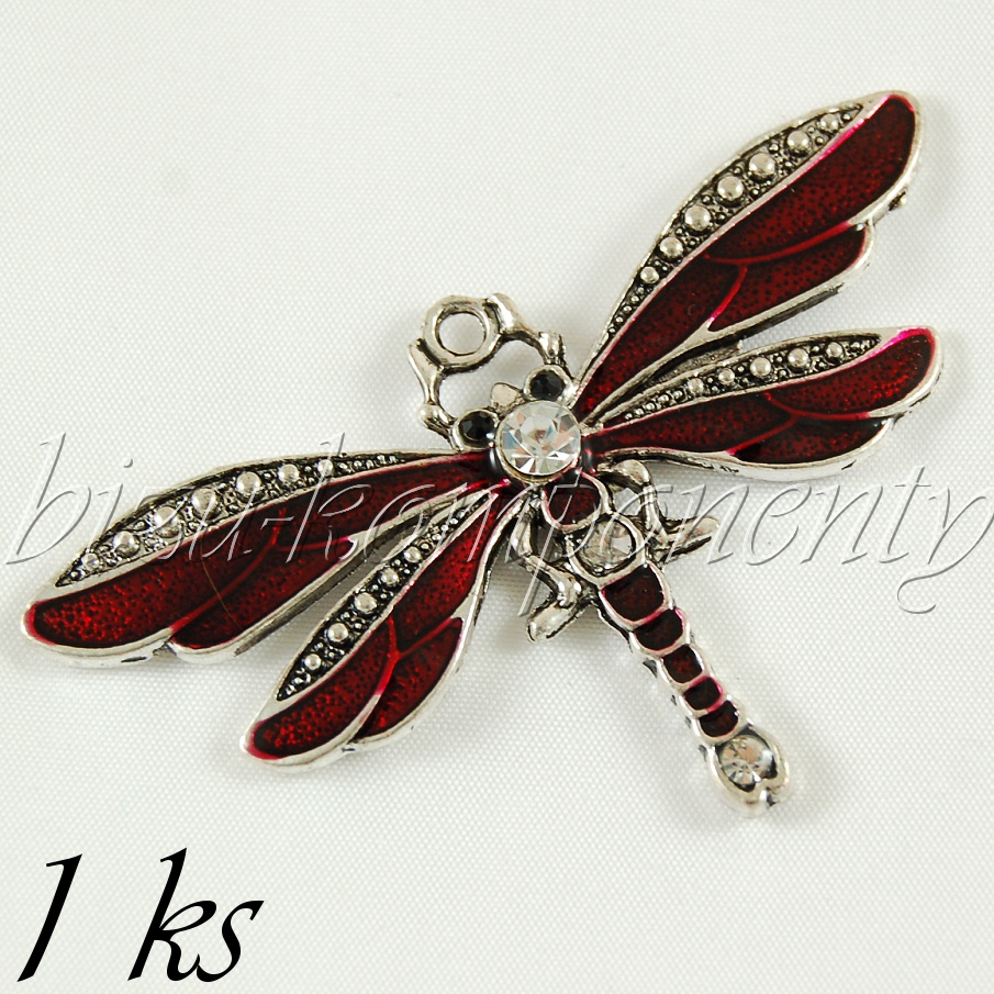 Veliká stříbrná vážka s červeným smaltem (02 0722)