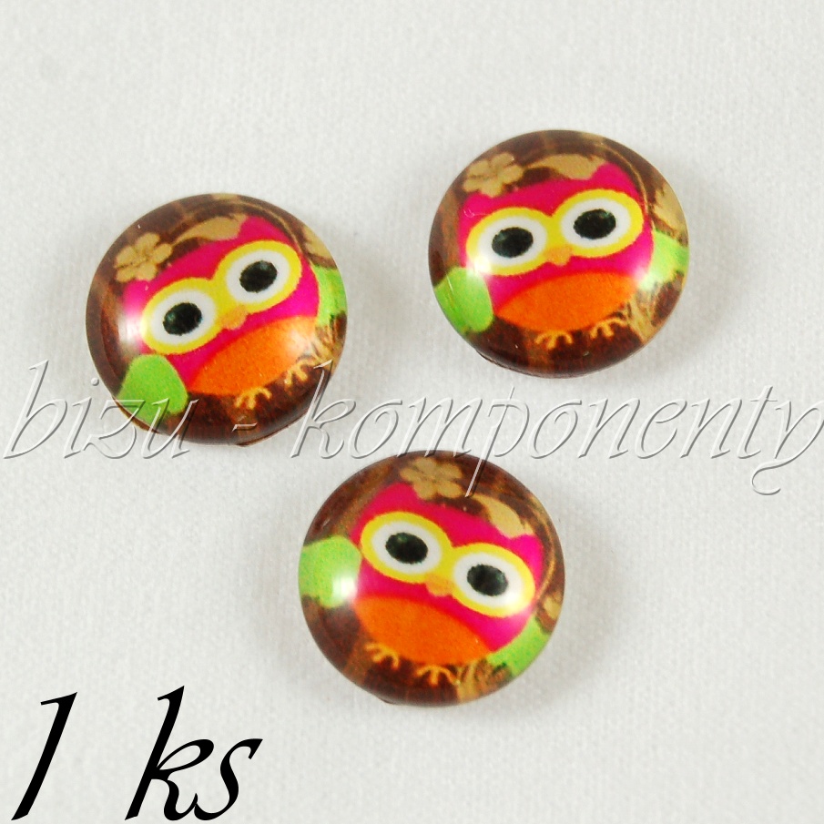 Skleněný kabošon sovička v lese (35 2041)