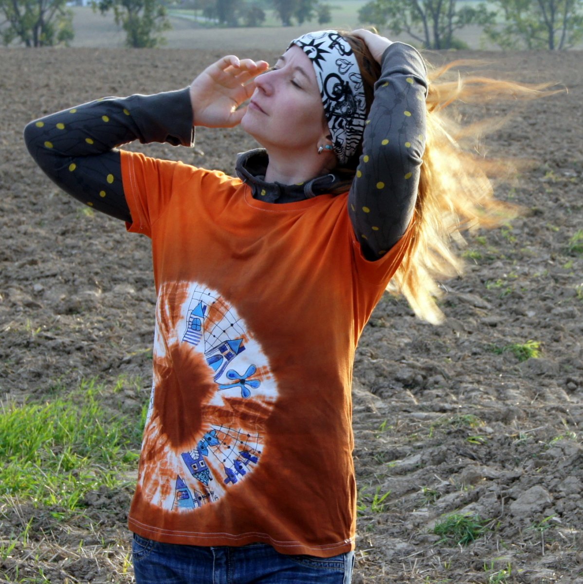 Modro-domečkové triko XL