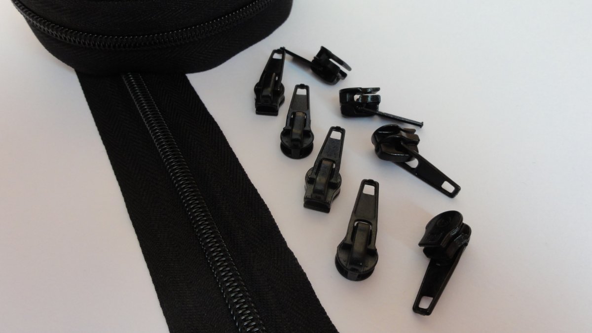 Výhodný balíček - 2m zipu (5mm)  + 8ks jezdců - barva černá (332)