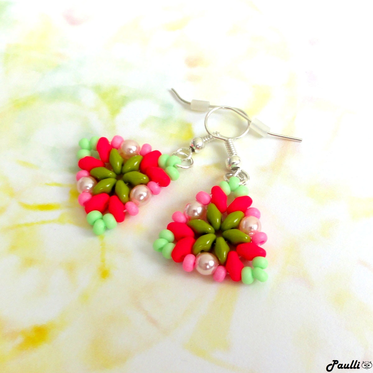 Růžová harmonie v zelené