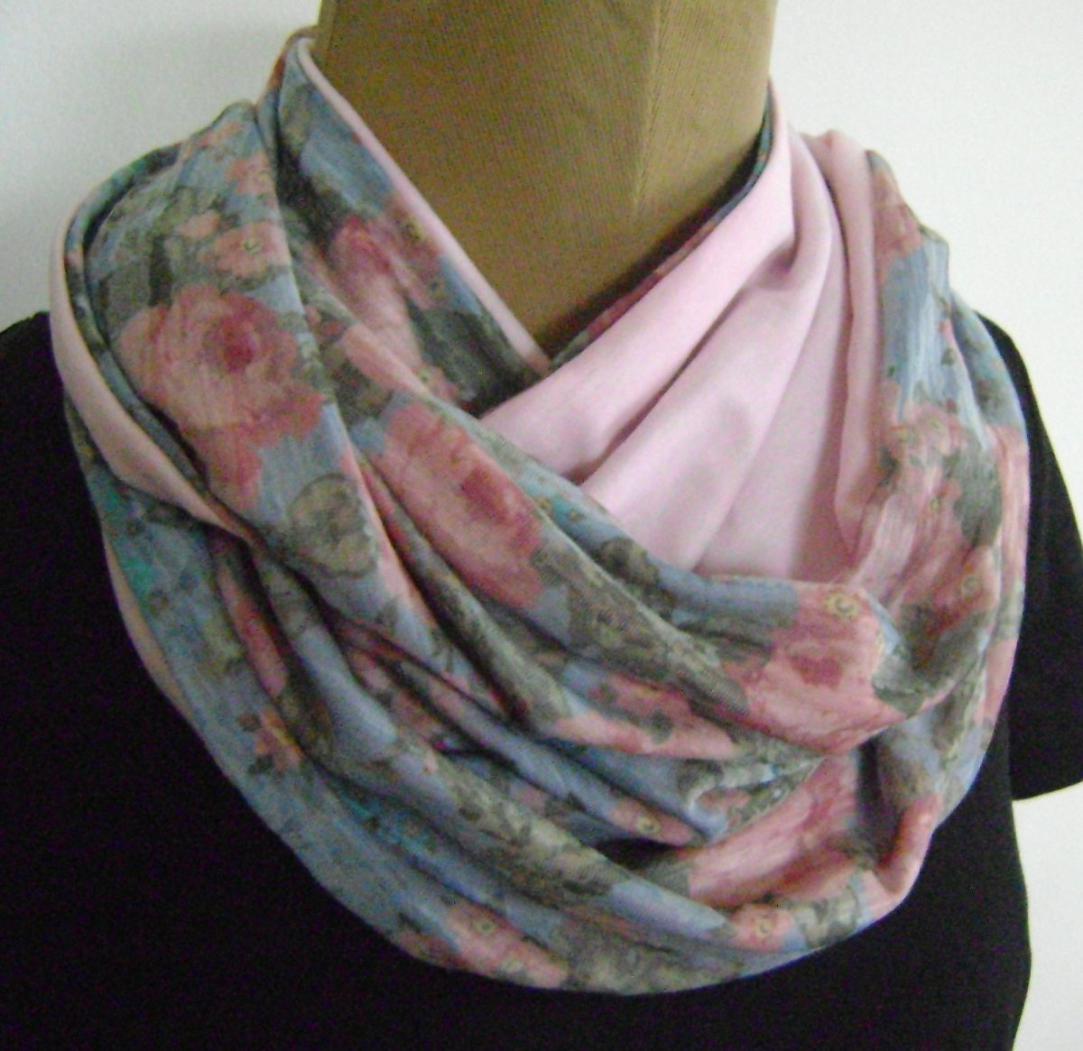 oboustranná nekonečná šála