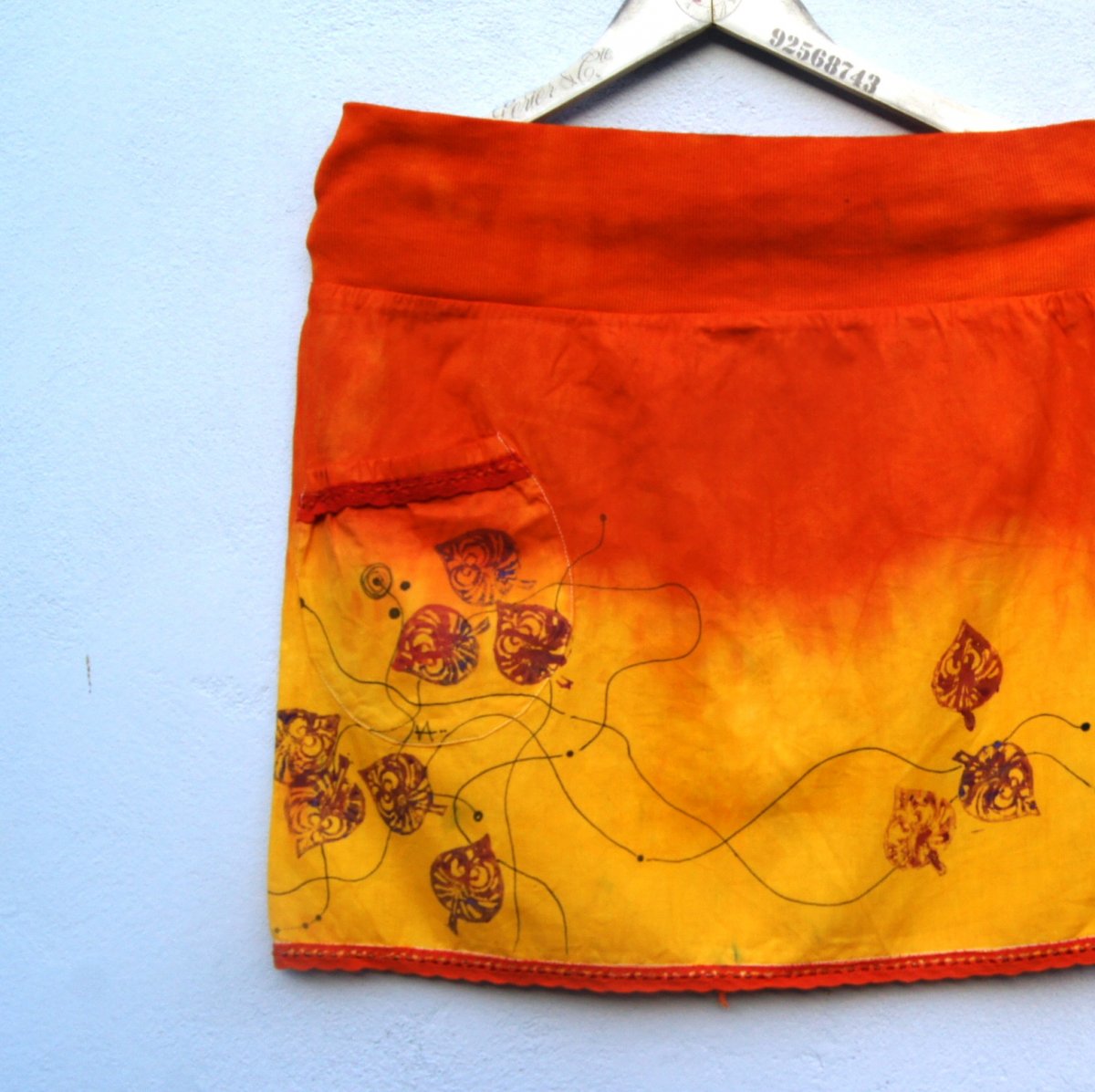 Balonová ivcatko sukýnka malovaná 40-42