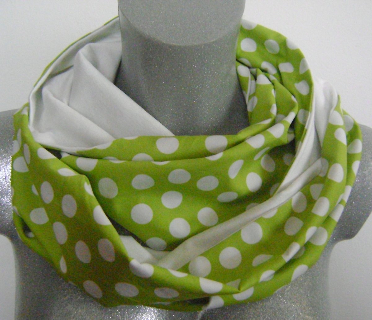 oboustranná nekonečná šála