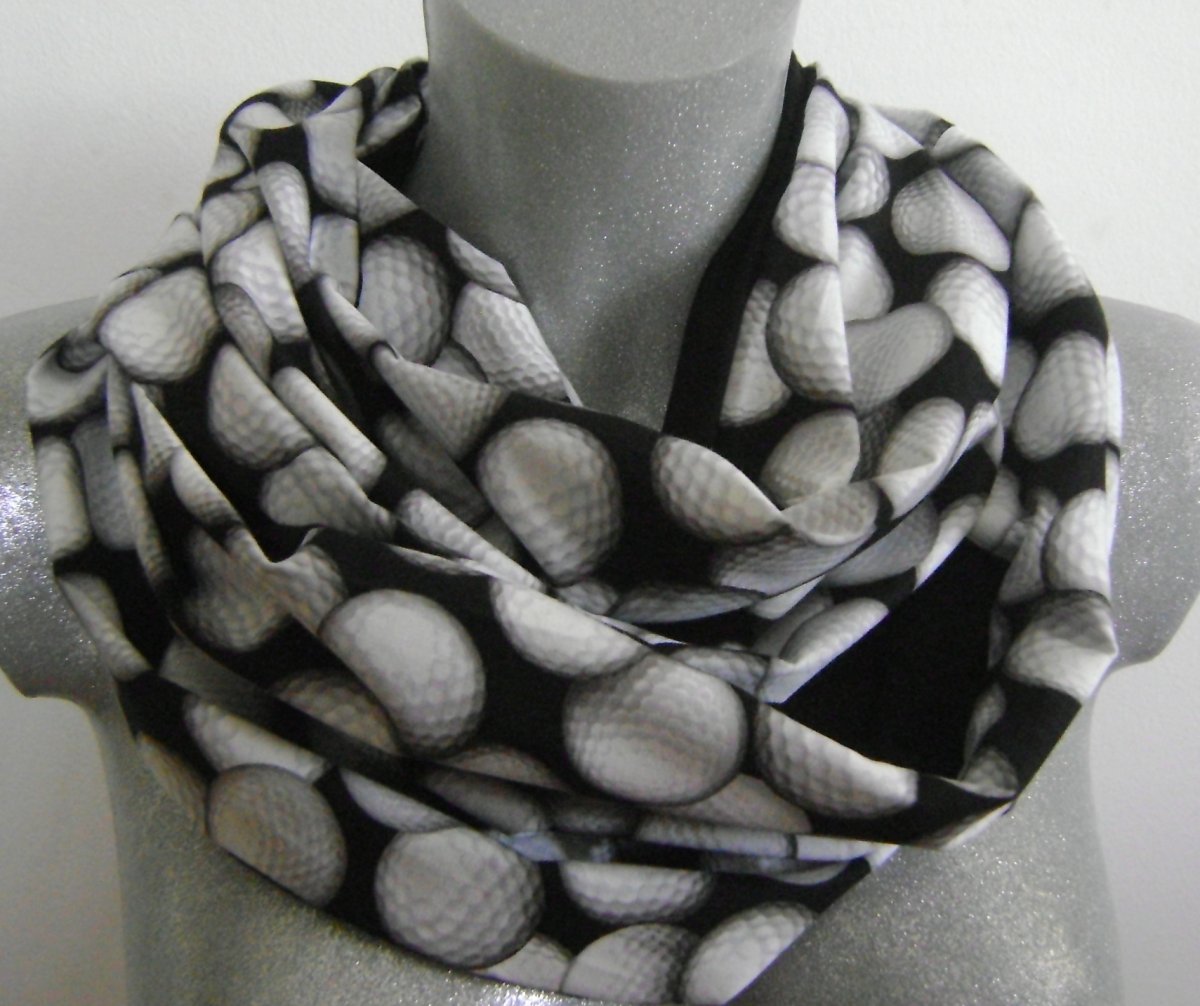 nekonečná šála Golf