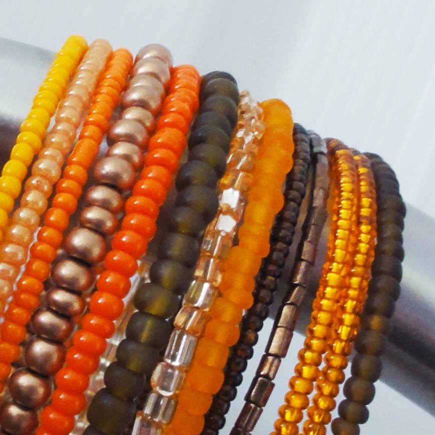 Hnědá na pomerančích