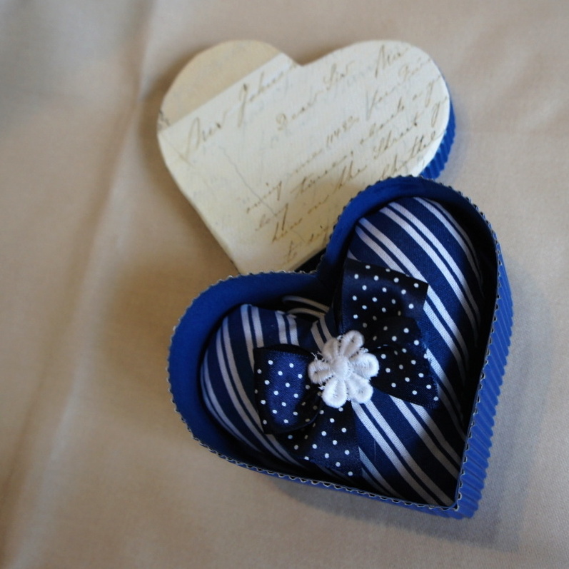 Dekorační srdíčko v krabičce