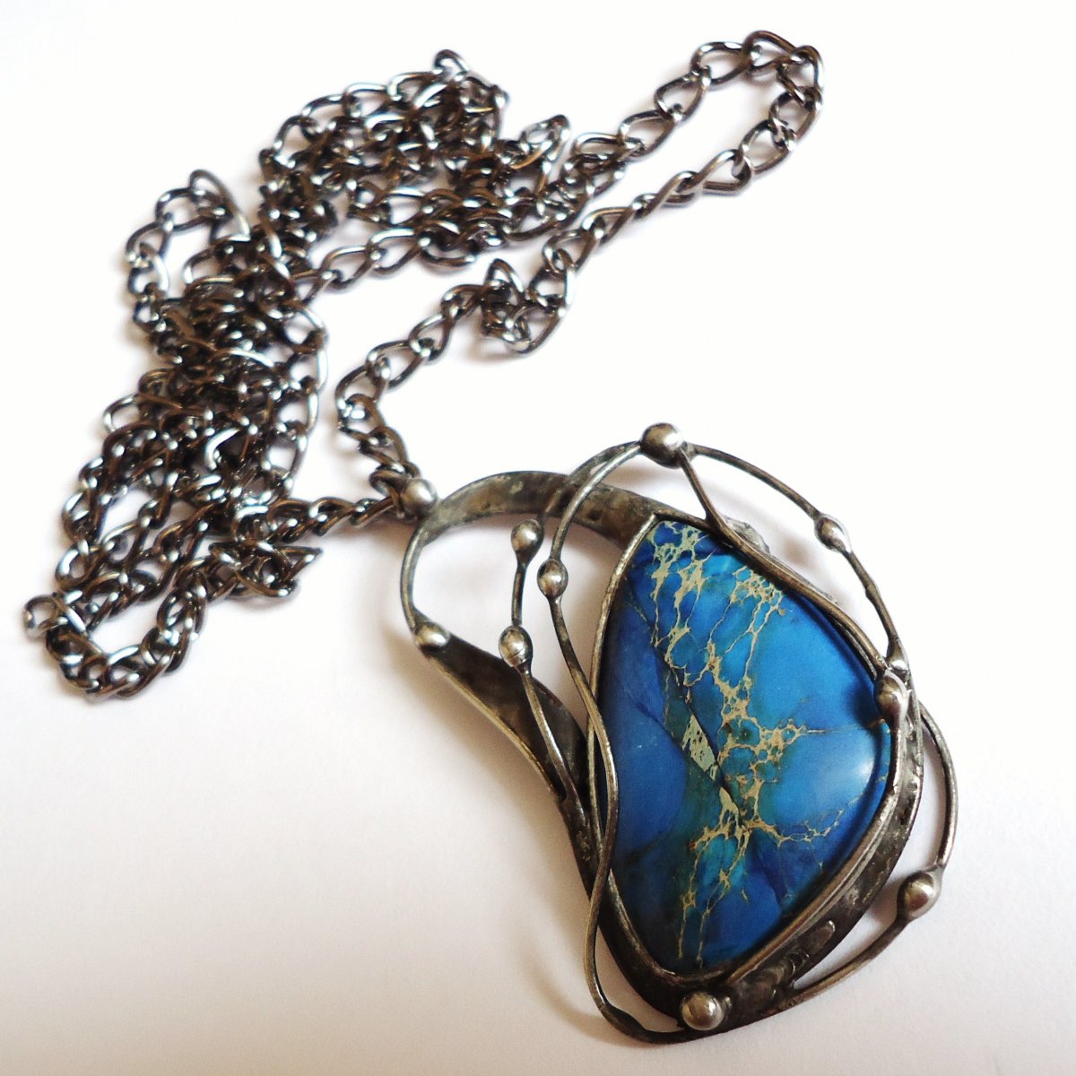 Na řece (variscit) ....