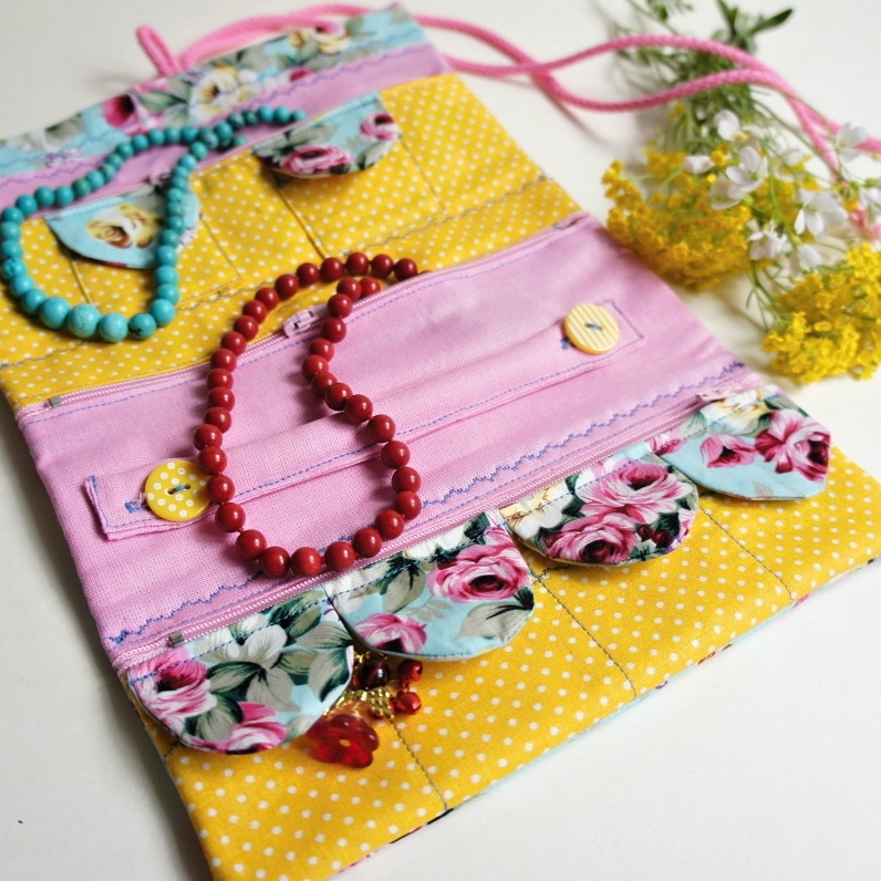 Cestovní šperkovnice