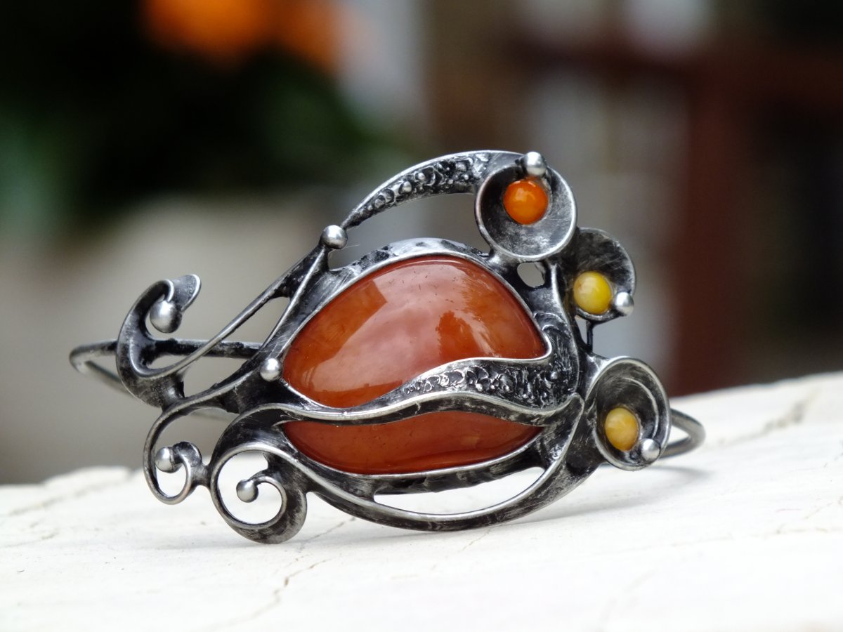 Podzimní vitr - náramek s karneolem