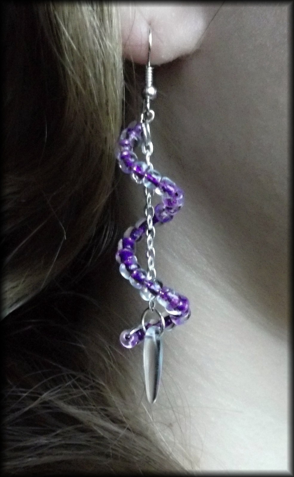 Náušničky..Fialová spirálka.