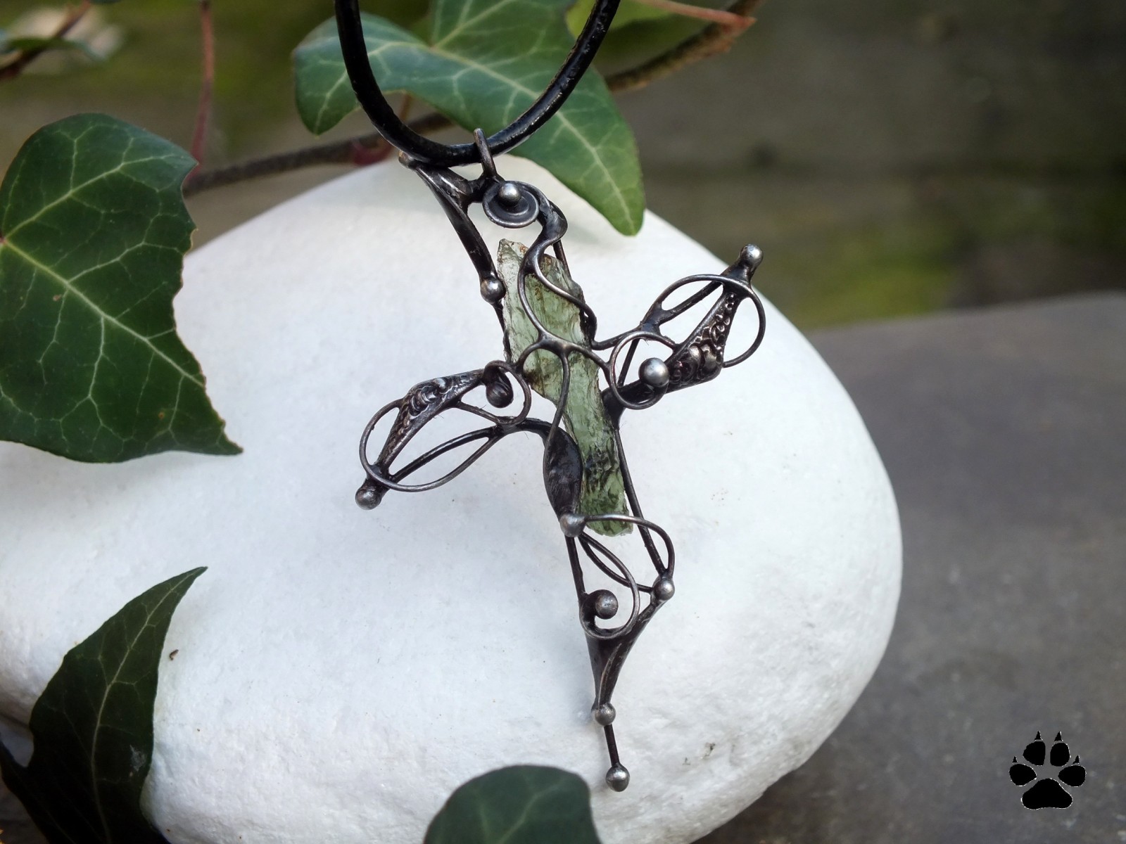 Křížek - vltavín