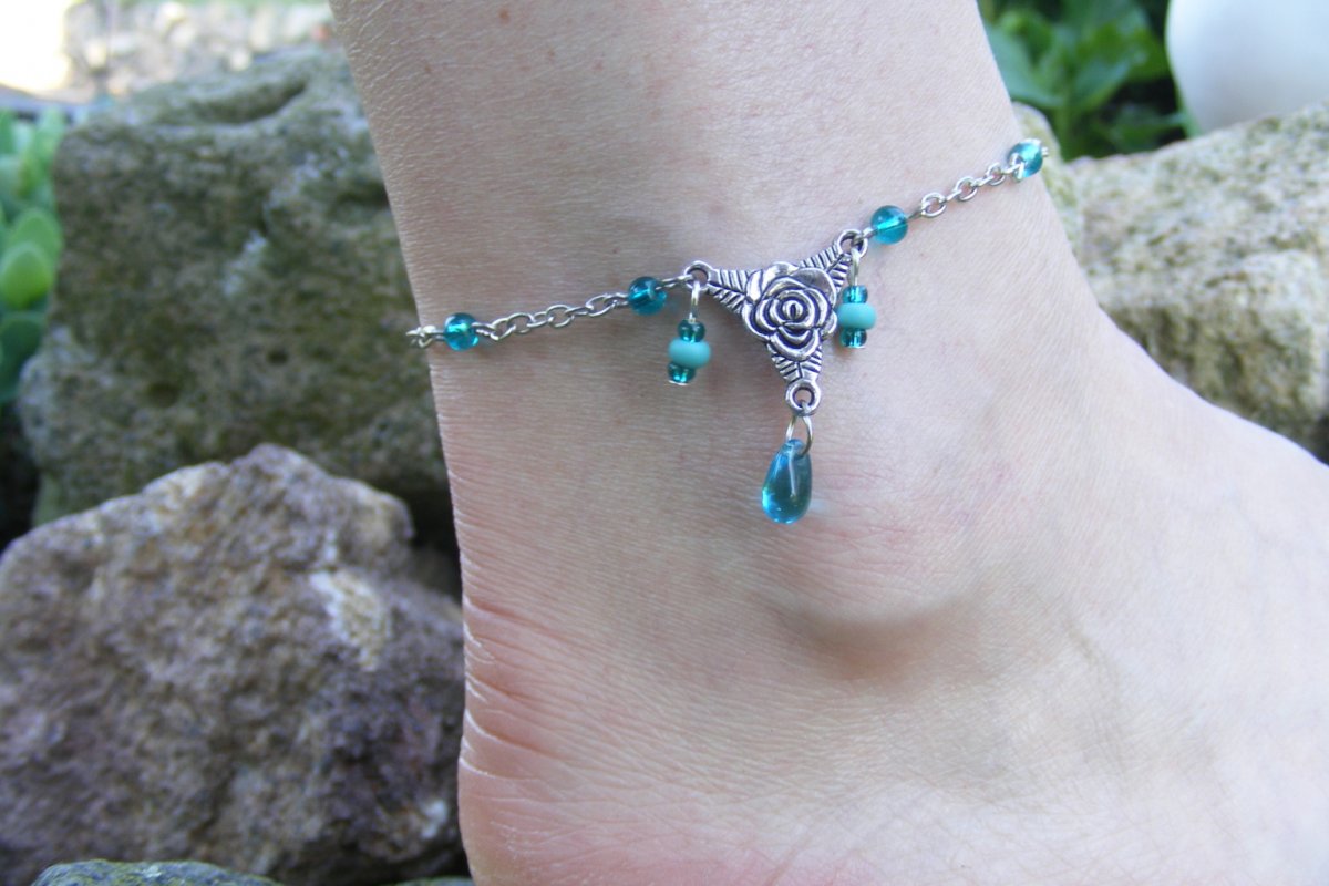 Na nožku  - tyrkysový