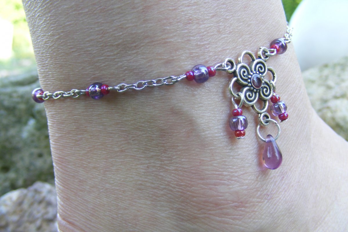 Na nožku  - fialkový