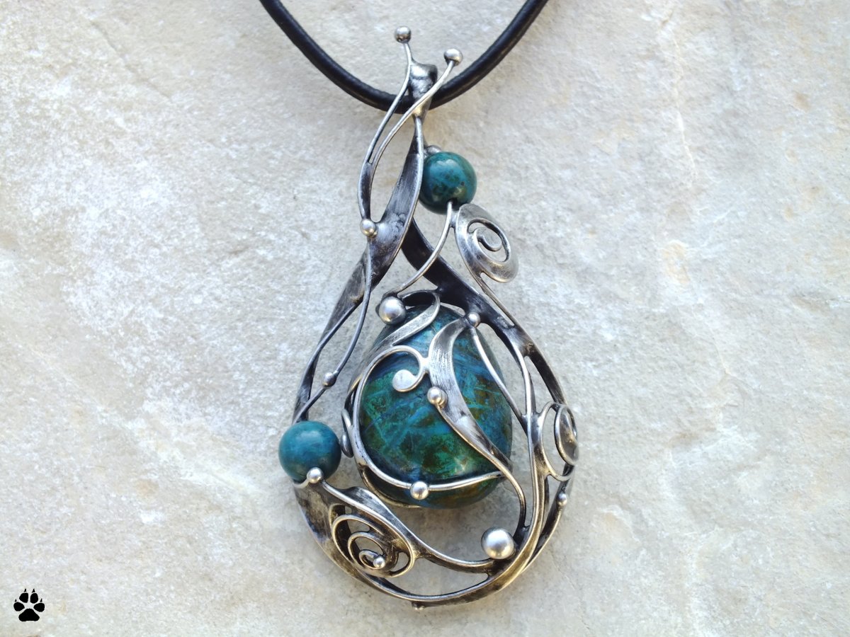 Náhrdelník s chryzokolem