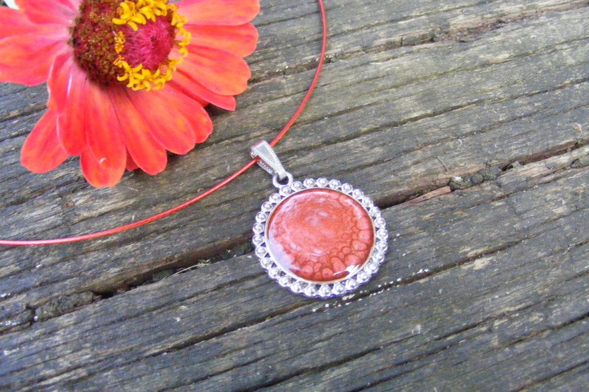 Náhrdelník - fantazie červený