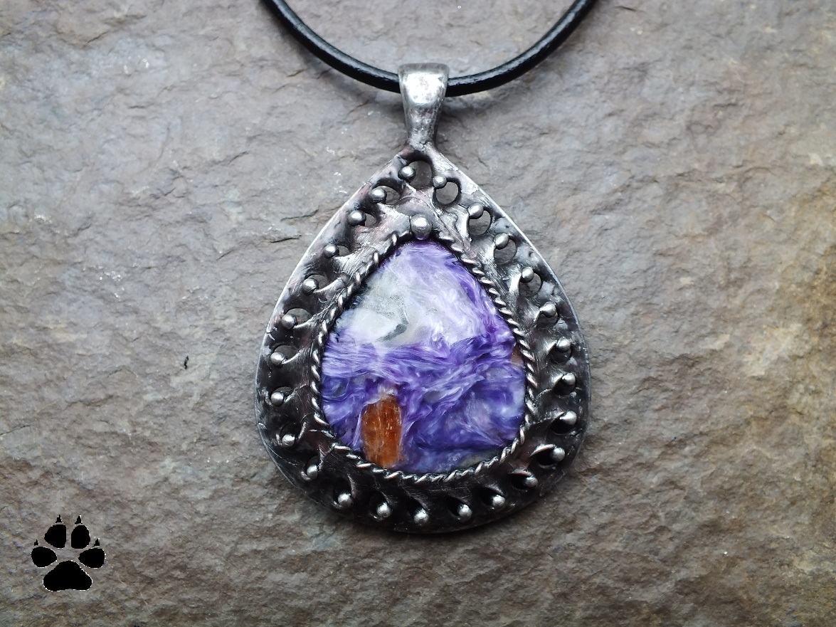 Kapka s čaroitem - rezervace