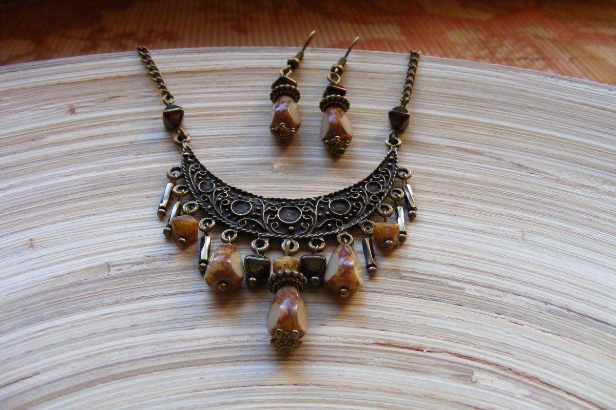 Sada - hnědý mramor