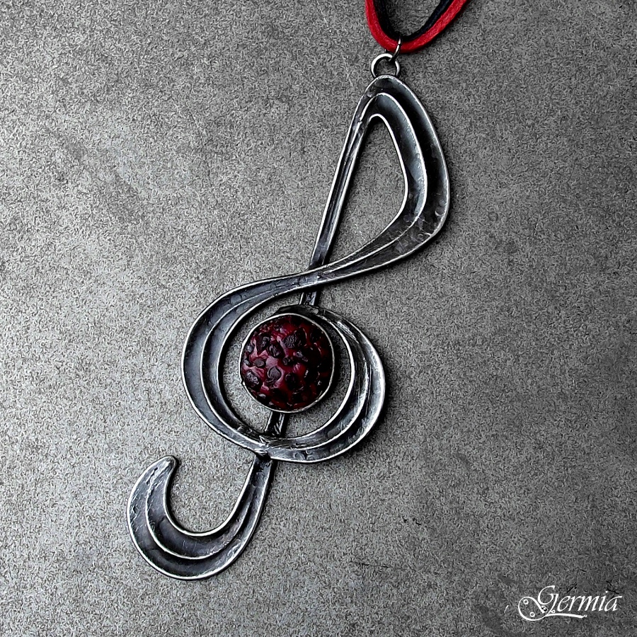 Severočeský granátový