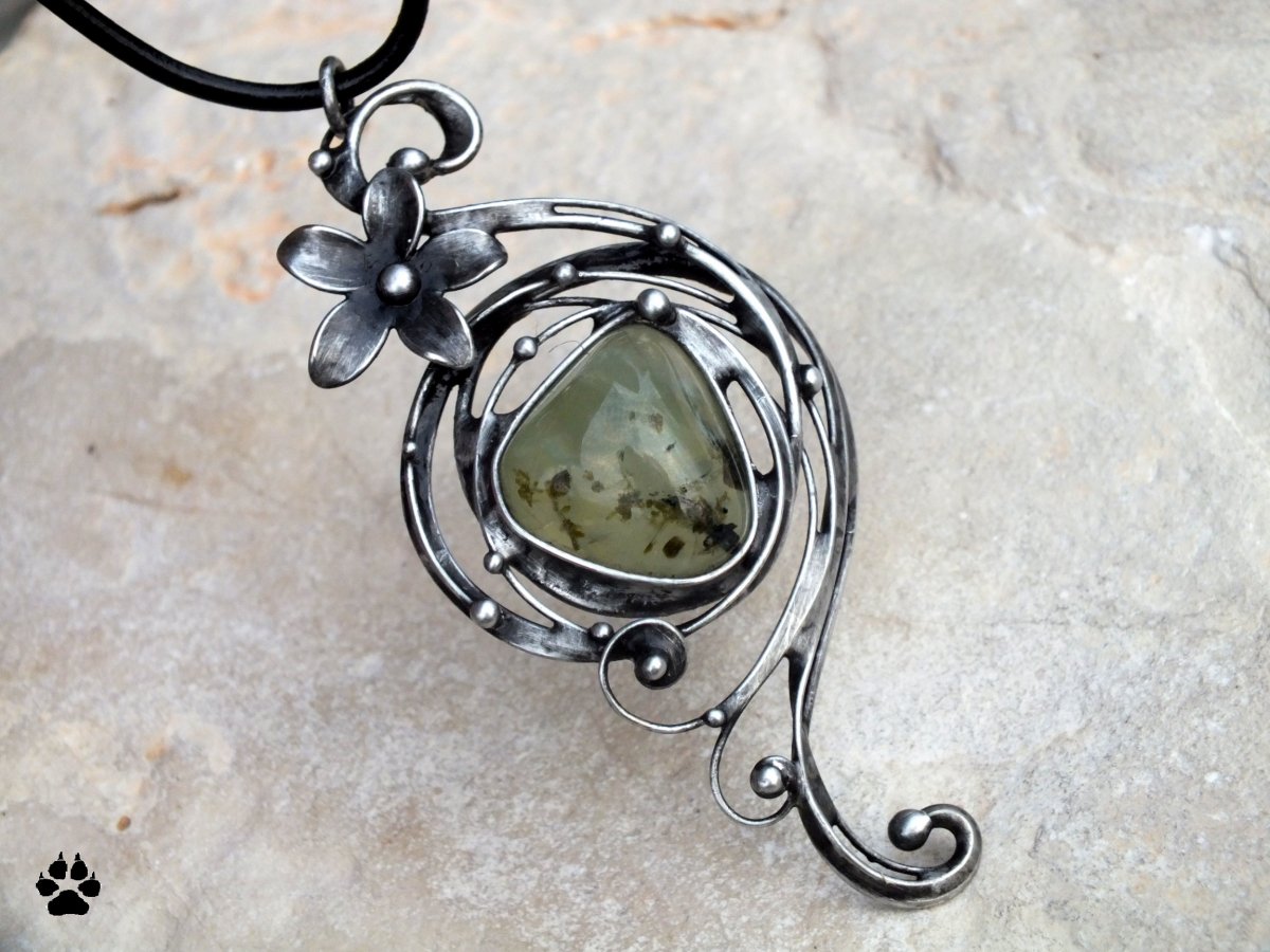 Jaro - prehnit s epidotem