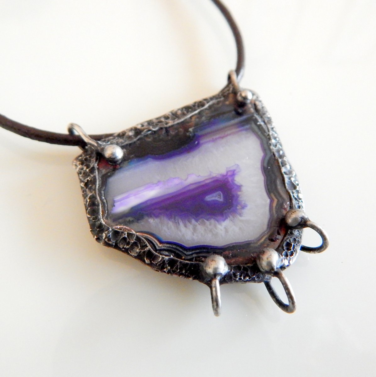 Ve fialovém kabátku