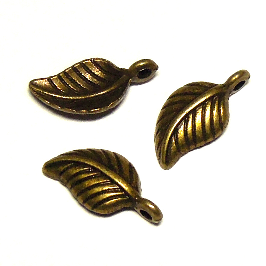 List přívěs starobronz - 3 ks