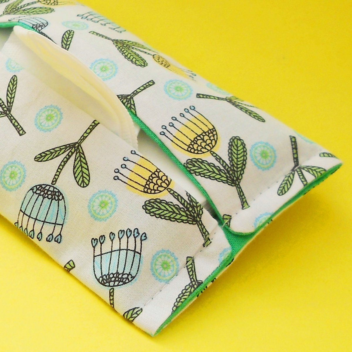 kapesníkovník květiny 