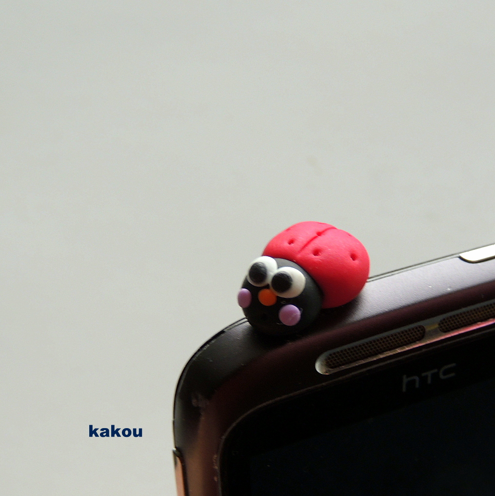 Ozdoba na mobil či tablet - IHNED SKLADEM