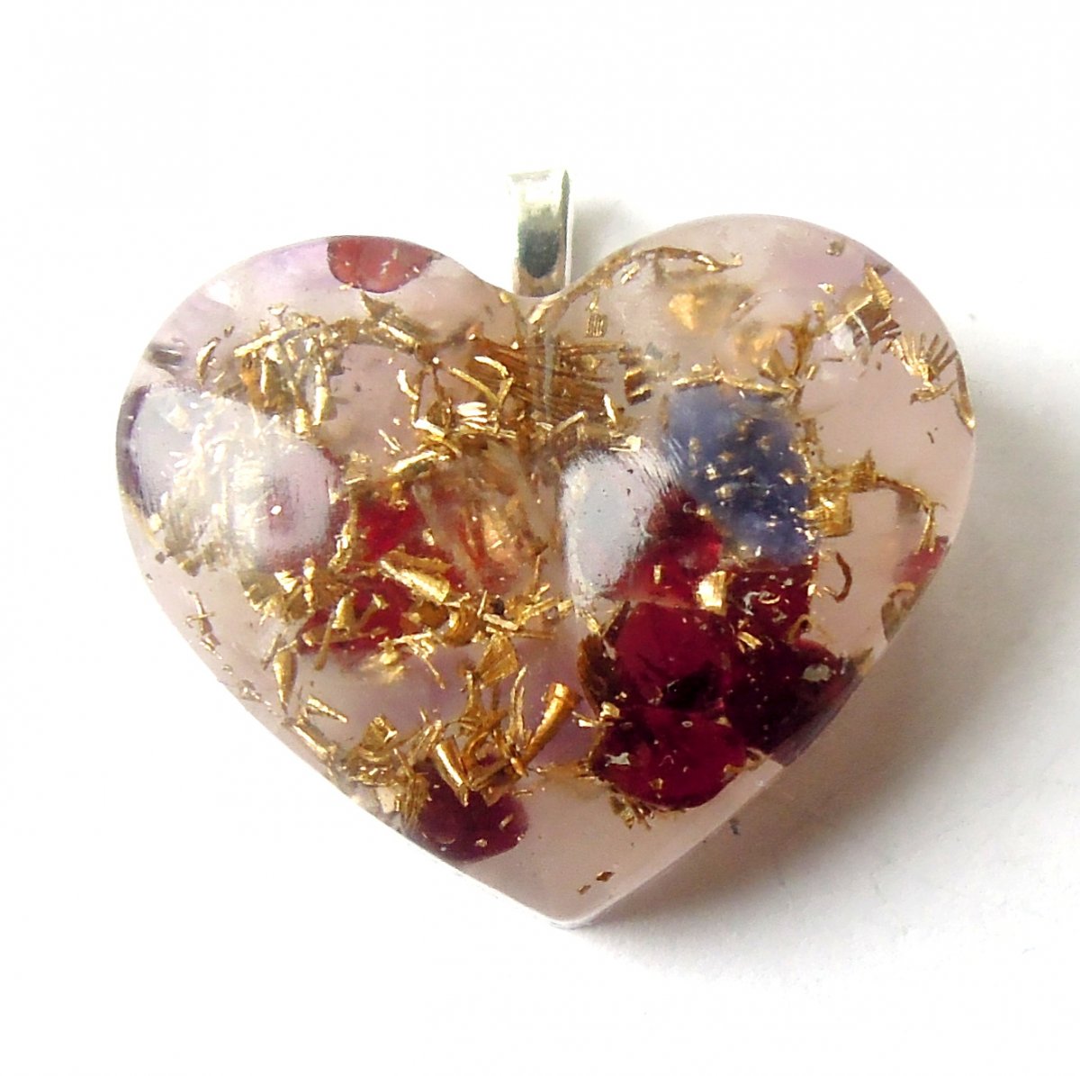 Orgonit přívěs - granáty pro lásku, růženín pro něhu...