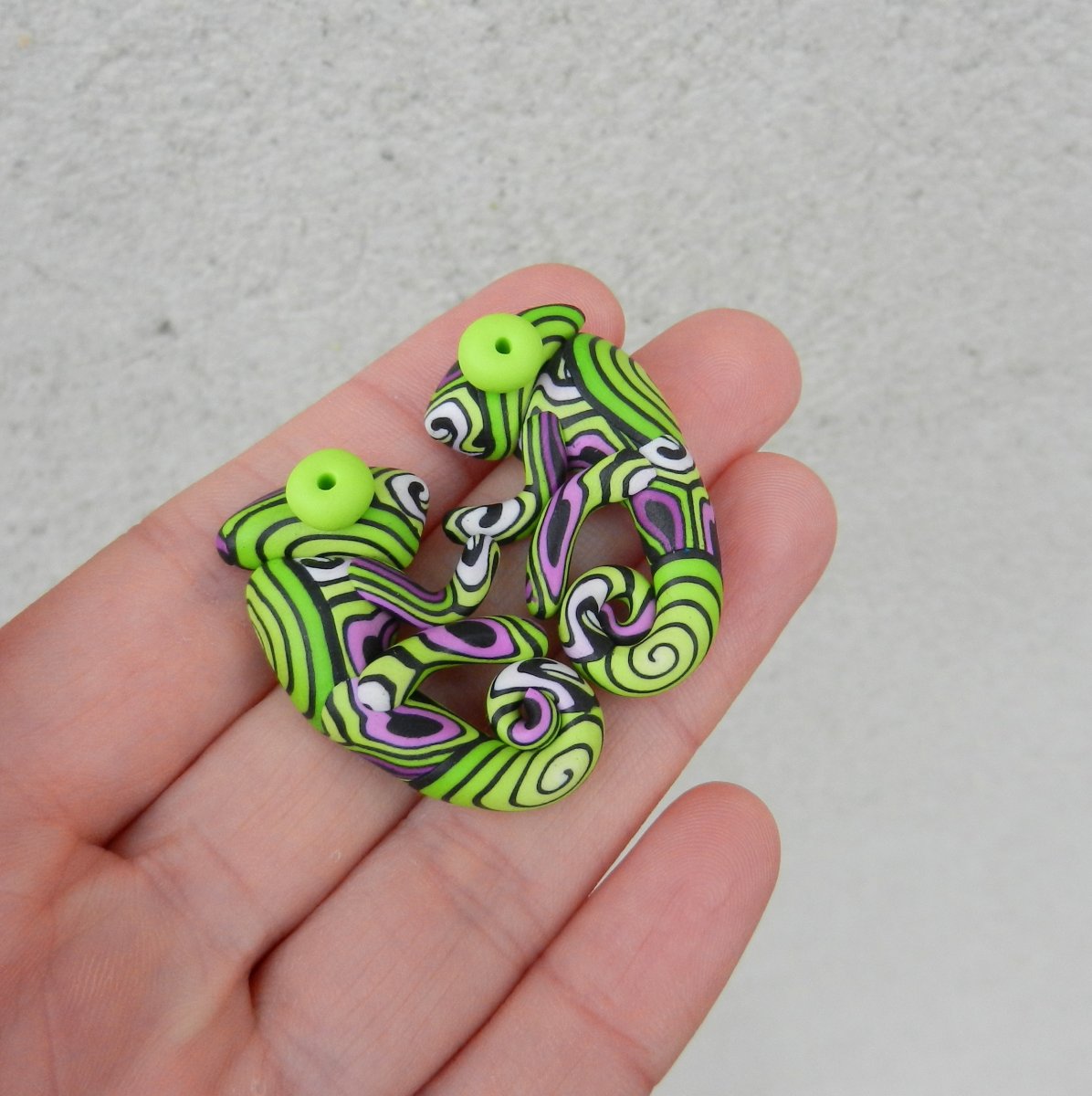 Chamíci jarní do uší