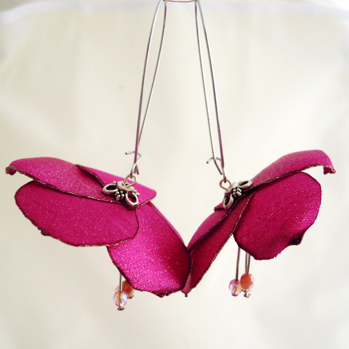 Náušnice: Růžové květy se stříbrem