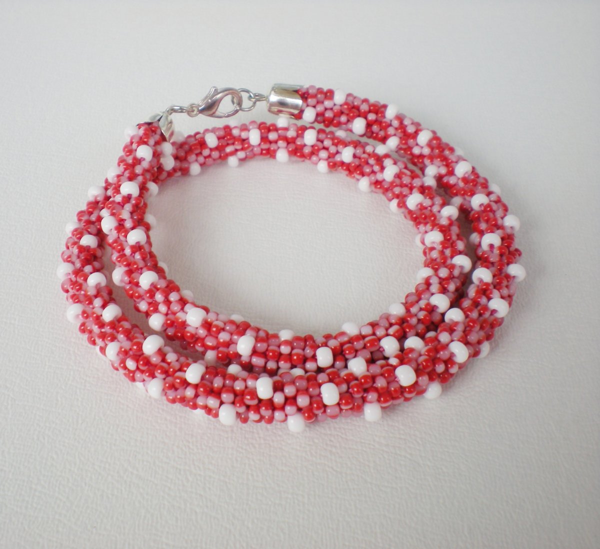 Tečkování v červené