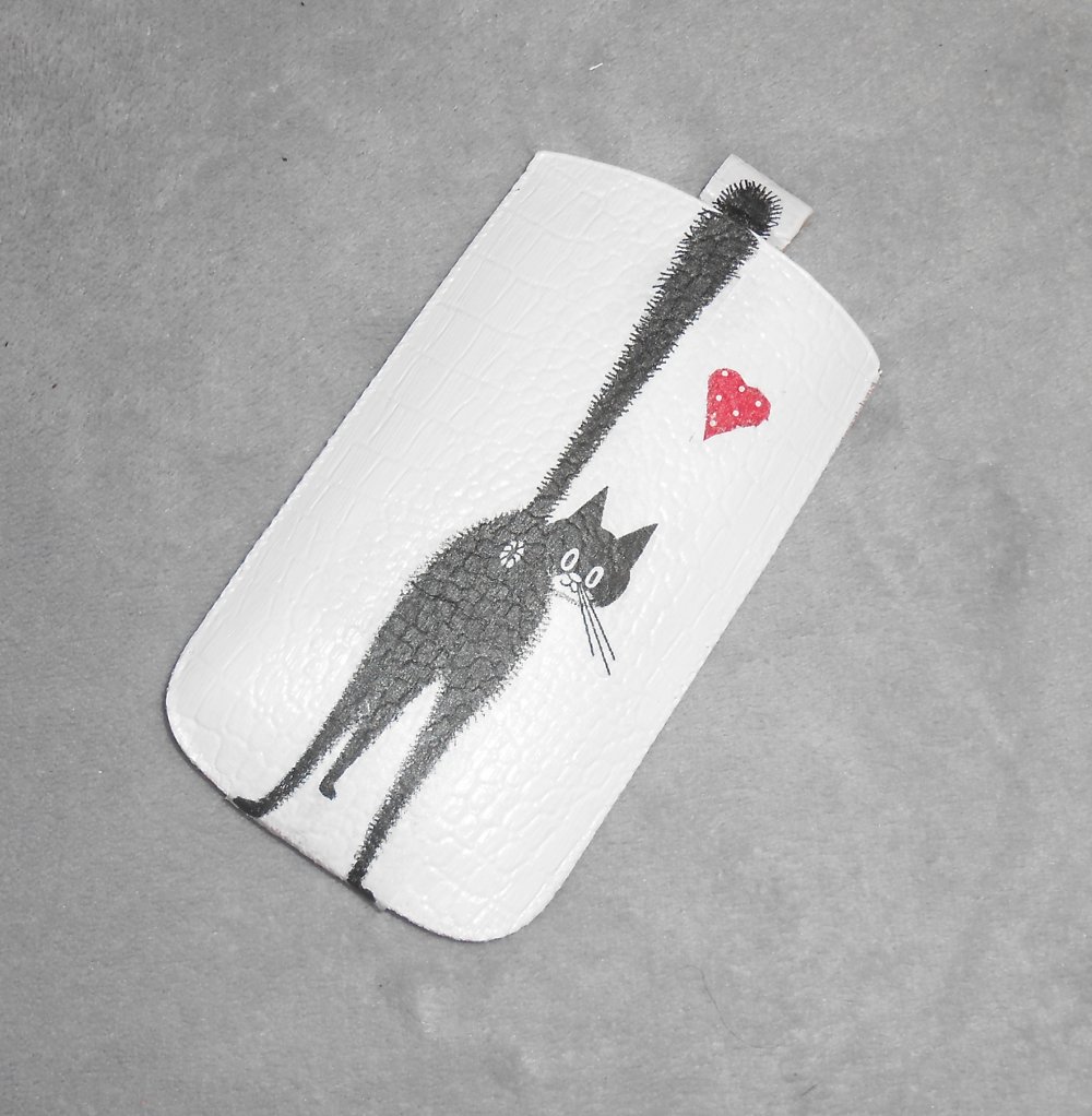 Pouzdro na mobil - kočičí srdce