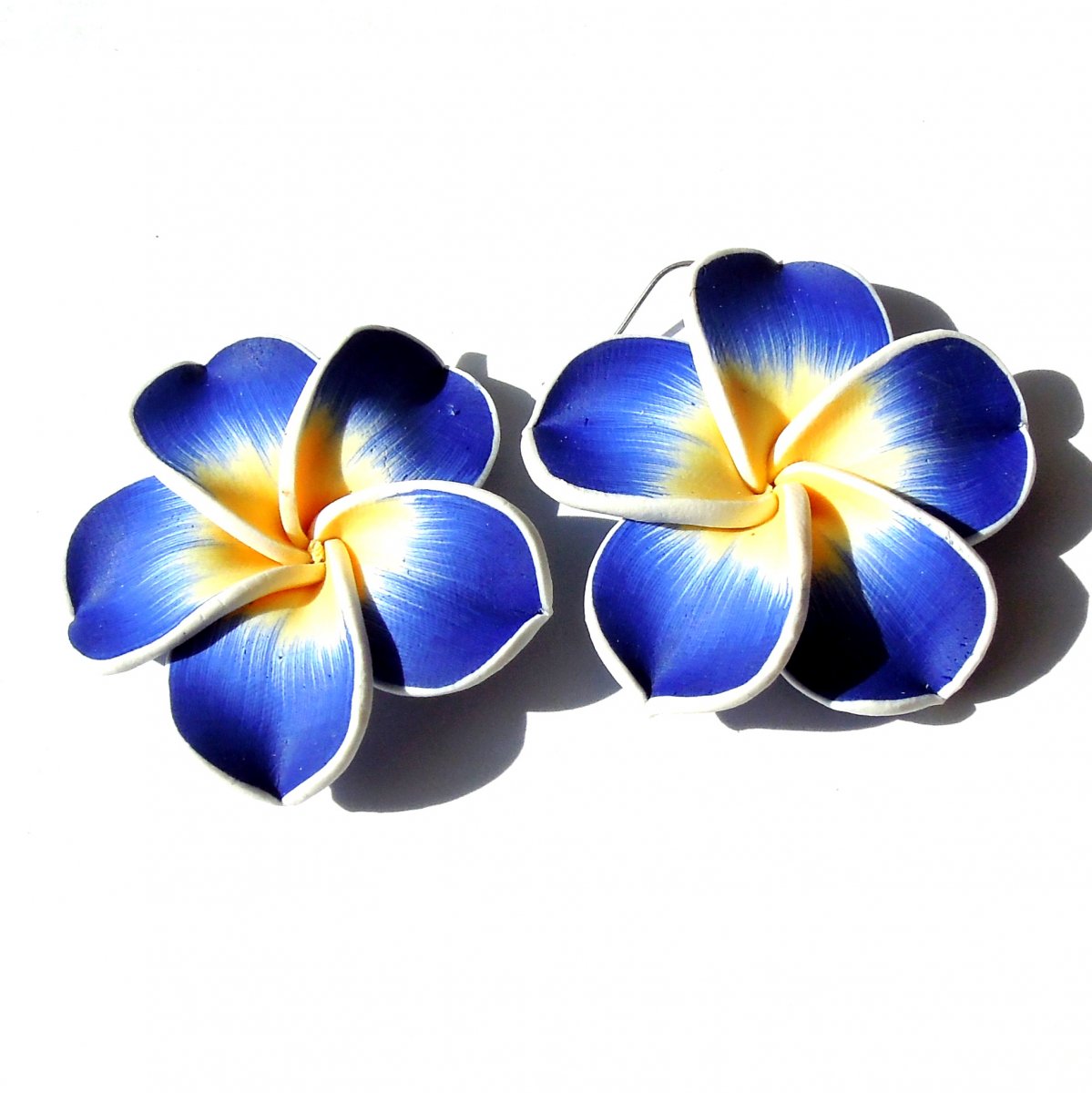 Květinové naušnice