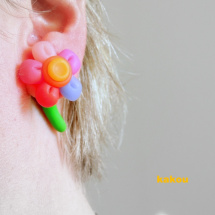 náušnice kytičky - skrz ucho