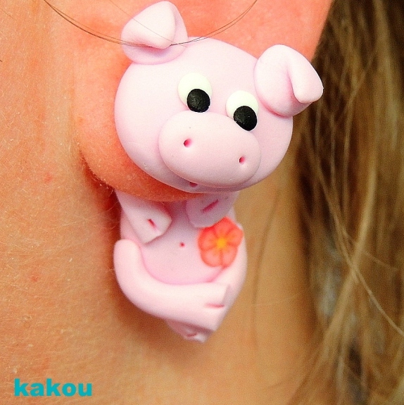náušnice prasátka- skrz ucho
