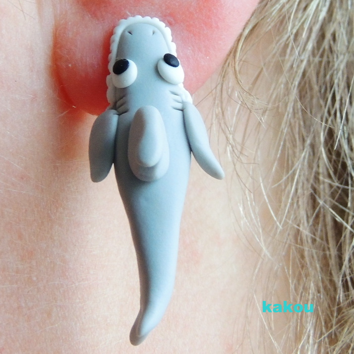 potvůrka kousavá - žralokovitá