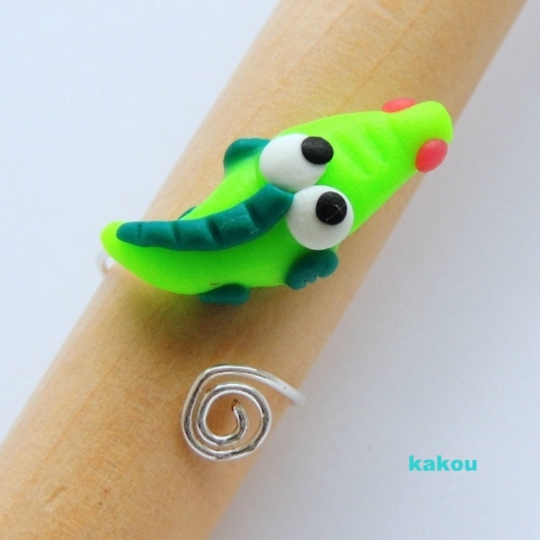 letní hit - prstýnek na nohu Krokodýl